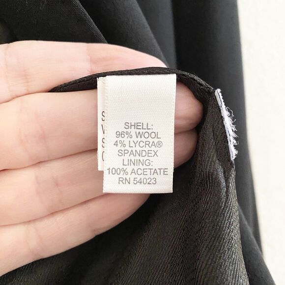 Banana Republic Black 99% Wool Lined Blazer Jacket Pockets Size 2 Career Office - Picture 5 of 10